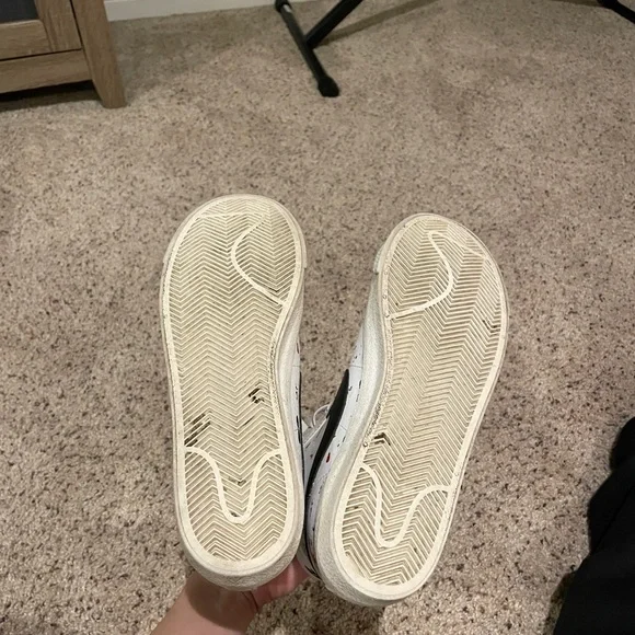 Nike Blazer Mid 77 Splatter High-Top Sneakers - Picture 4 of 5